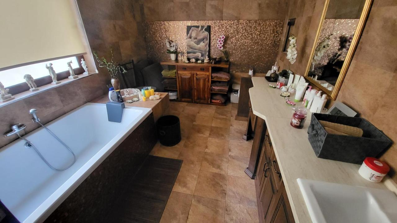 Lotus Guest House Malta Gzira Ngoại thất bức ảnh