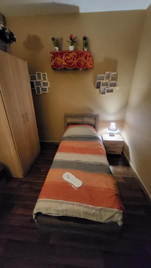 Lotus Guest House Malta Gzira Ngoại thất bức ảnh