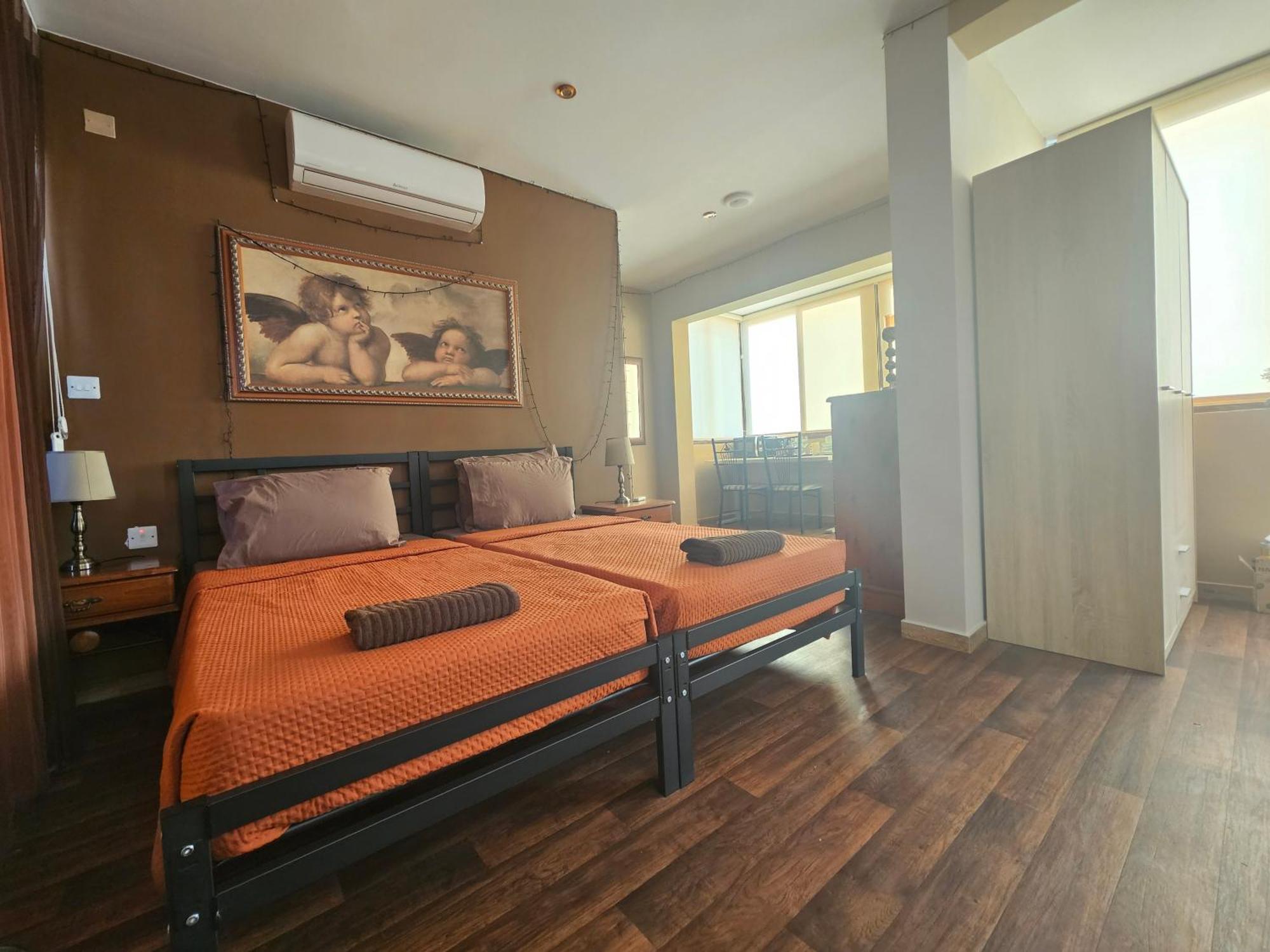 Lotus Guest House Malta Gzira Ngoại thất bức ảnh